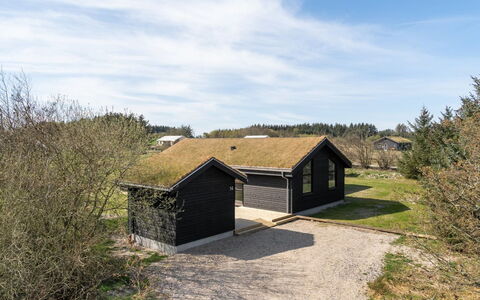 Bentine - 1.6Km from the Sea: 