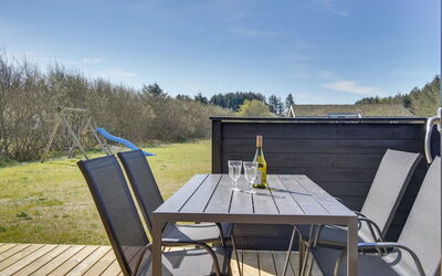 Bentine - 1.6Km from the Sea