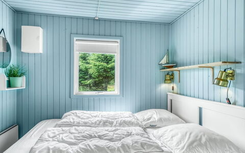Jorek - 1.3Km from the Sea: Bedroom, Wood, Interior Design, Ceiling, Bed, Flooring, Bedding, Bed Sheet, Floor, Home