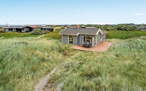 Gilbert - 96M from the Sea: Plant Community, Sunlight, Herbaceous Plant, Garden, Plantation, Agriculture, Farm