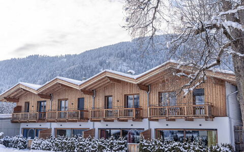 Kitzbühel 180: Cloud, Sky, Plant, Building, Water, Natural Landscape, Tree, House, Residential Area, Grass