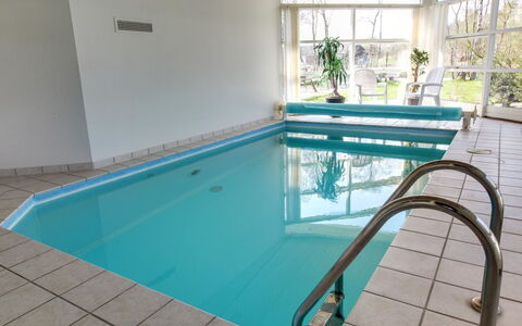 Börje - 600M from the Sea: Flooring, Floor, Swimming Pool, Resort, Composite Material, Ceiling, Chair, Tile, Design, Houseplant