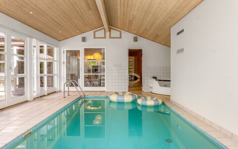 Börje - 600M from the Sea: Flooring, Interior Design, Ceiling, Floor, Swimming Pool, Furniture, Resort, Chair, Hotel, Estate
