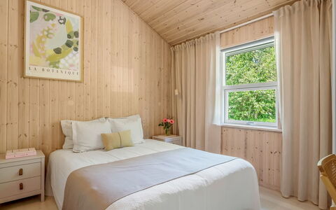 Börje - 600M from the Sea: Interior Design, Bedroom, Furniture, Wood, Flooring, Floor, Bed, Ceiling, Room, Textile