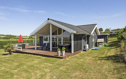 Kierstine - 100M from the Sea: Residential Area, Roof, Suburb, Driveway, Estate, Chimney