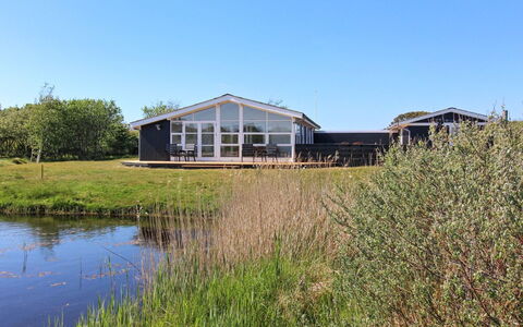 Allis - 400M from the Sea: Home, Cottage, Porch, Hardwood, Siding, Deck, Shade, Plank, Estate, Garden Buildings