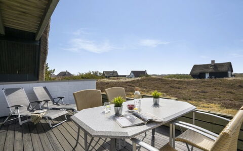 Thorbjörn - from the Sea: Architecture, Roof, Home, Composite Material, Daylighting, Siding, Driveway