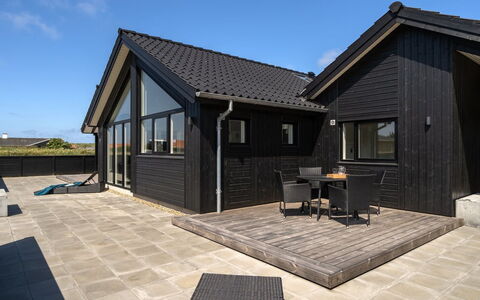 Swante - from the Sea: Cottage, Home, House, Roof, Porch, Estate, Siding, Garden Buildings, Farmhouse, Yard