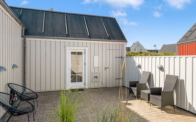 Ingmarie - 1Km from the Sea