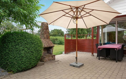 Birge - 200M from the Sea: Umbrella, Furniture, Outdoor Furniture, Shade, Outdoor Table, Flowerpot, Garden, Chair, Houseplant, Wood Stain