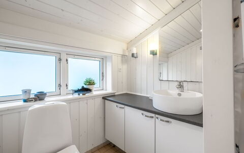 Danko - 1.5Km from the Sea: Plumbing Fixture, Flooring, Interior Design, Floor, Sink, Ceiling, Wood, Tap, Bathroom, Bathroom Sink