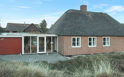 Zuzan - 500M from the Sea: House, Roof, Home, Cottage, Shed, Garden Buildings, Siding, Yard, Log Cabin, Hut