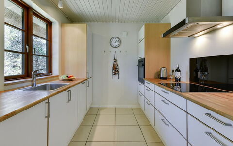 Satzur - 800M from the Sea: Kitchen, Countertop, Flooring, Interior Design, Cabinetry, Wood, Kitchen Appliance, Floor, Plumbing Fixture, Ceiling