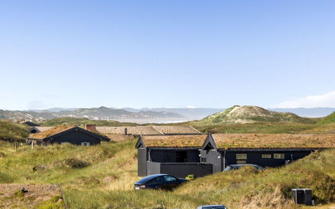 Kalervo - 100M from the Sea: Architecture, Roof, Home, Composite Material, Daylighting, Siding, Driveway
