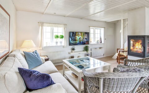 Iivari - 1.5Km from the Sea: Furniture, Interior Design, Couch, Wood, Ceiling, Living Room, Flooring, Home, Floor, Room