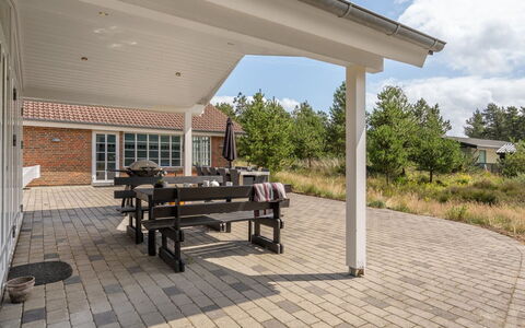 Nana - 4Km from the Sea: Home, Cottage, Porch, Hardwood, Siding, Deck, Shade, Plank, Estate, Garden Buildings