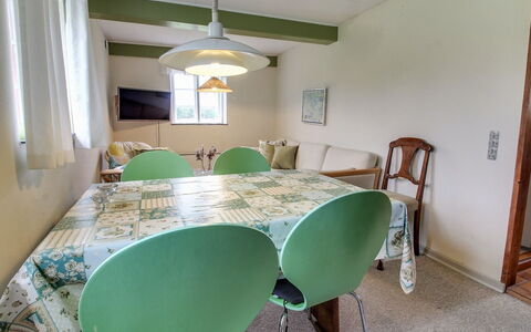 Eduard - 4.3Km from the Sea: House, Roof, Home, Cottage, Shed, Garden Buildings, Siding, Yard, Log Cabin, Hut