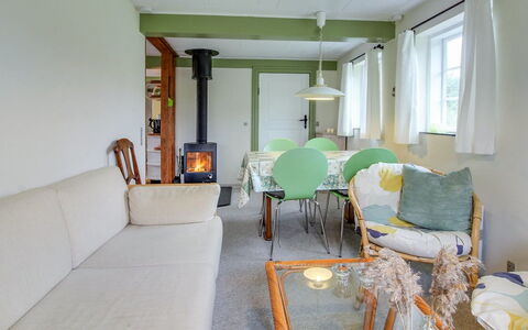 Eduard - 4.3Km from the Sea: House, Roof, Home, Cottage, Shed, Garden Buildings, Siding, Yard, Log Cabin, Hut