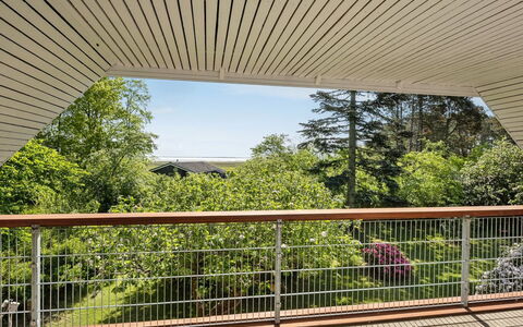 Iiro - 2.5Km from the Sea: Wood, Hardwood, Handrail, Wood Stain, Plank, Deck, Porch, Balcony, Shade, Outdoor Structure