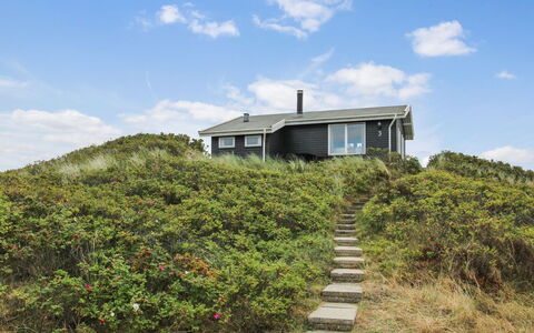 Ami - 200M from the Sea: Wood, Home, Porch, Deck, Hardwood, Roof, Wood Stain, Wood Flooring, Eco Hotel
