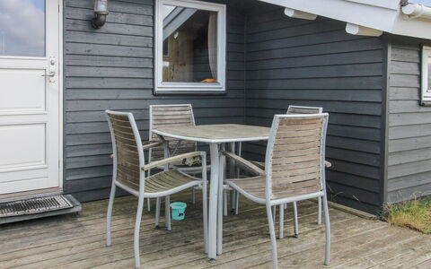 Ami - 200M from the Sea: Wood, Home, Porch, Deck, Hardwood, Roof, Wood Stain, Wood Flooring, Eco Hotel