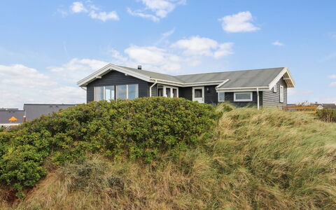 Ami - 200M from the Sea: Wood, Home, Porch, Deck, Hardwood, Roof, Wood Stain, Wood Flooring, Eco Hotel