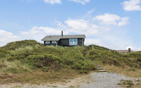 Ami - 200M from the Sea: Wood, Home, Porch, Deck, Hardwood, Roof, Wood Stain, Wood Flooring, Eco Hotel