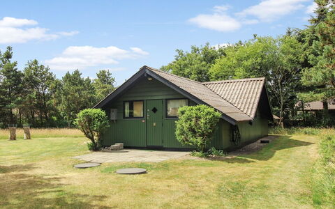 Anka - 2Km from the Sea: Vegetation, Shrub, Spring, Cottage, Garden, Shade, Backyard, Yard, Chair
