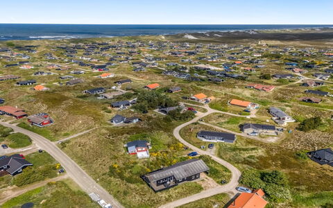 Temjana - from the Sea: House, Roof, Home, Cottage, Shed, Garden Buildings, Siding, Yard, Log Cabin, Hut