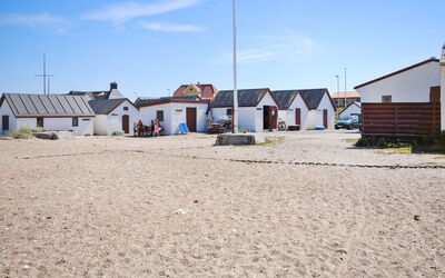 Stener - 250M from the Sea