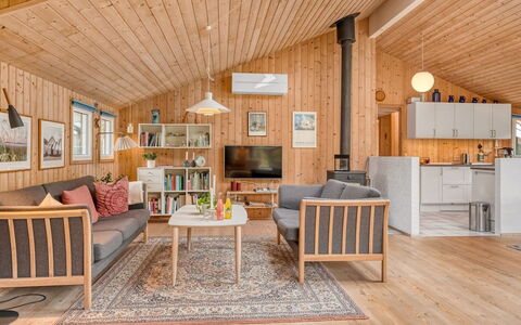 Heggi - 900M from the Sea: Wood, Ceiling, Interior Design, Flooring, Furniture, Floor, Home, Wood Flooring, Room, Living Room