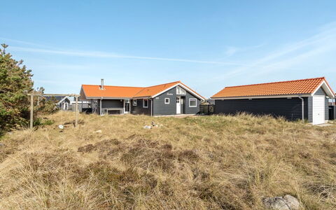 Øde - 350M from the Sea: Cottage, Shed, Hut, Farmhouse, Prairie, Shack, Barn, Log Cabin, Garden Buildings