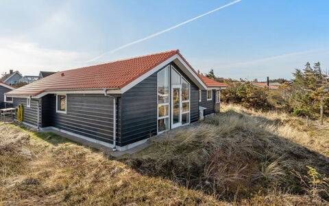 Øde - 350M from the Sea: Cottage, Shed, Hut, Farmhouse, Prairie, Shack, Barn, Log Cabin, Garden Buildings