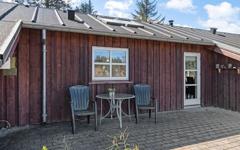 Herwarth - 3.3Km from the Sea: Roof, House, Home, Cottage, Siding, Estate, Driveway, Garden Buildings, Yard, Shed