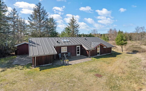 Herwarth - 3.3Km from the Sea: Roof, House, Home, Cottage, Siding, Estate, Driveway, Garden Buildings, Yard, Shed