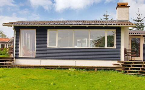 Hoimar - 400M from the Sea: Roof, House, Home, Cottage, Door, Siding, Deck, Porch, Plank, Hardwood