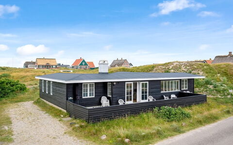 Jamie - 200M from the Sea: Ceiling, Flooring, Interior Design, Floor, Composite Material, Furniture, Resort, Hotel, Design, Daylighting