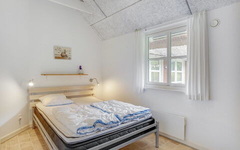 Jenna - 1.4Km from the Sea: Wood, Ceiling, Interior Design, Flooring, Bedroom, Floor, Bed, Lighting, Furniture, Room