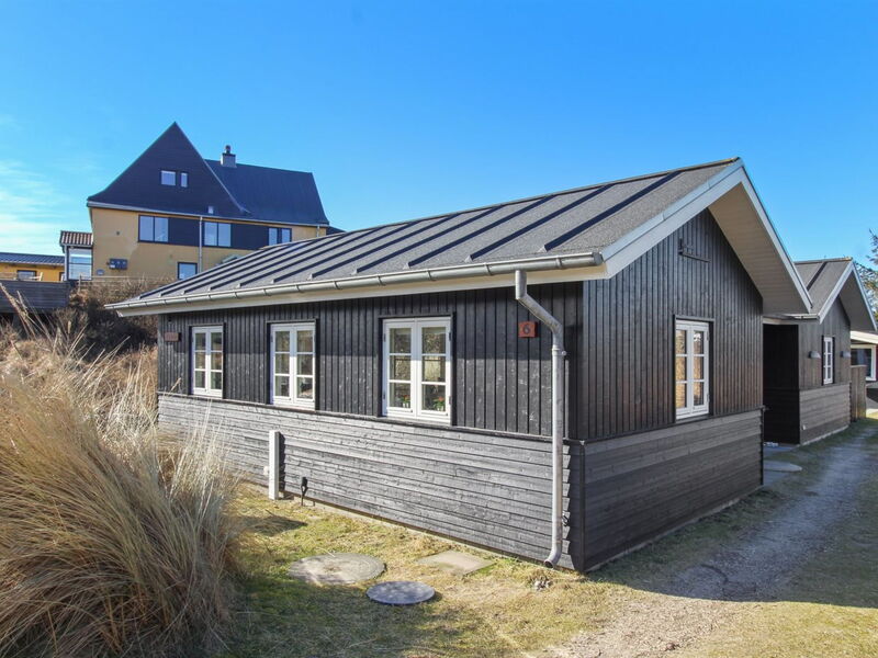 Soleil - 300M from the Sea