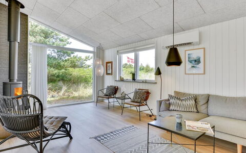 Lassi - 950M from the Sea: Cottage, Shed, Hut, Farmhouse, Prairie, Shack, Barn, Log Cabin, Garden Buildings