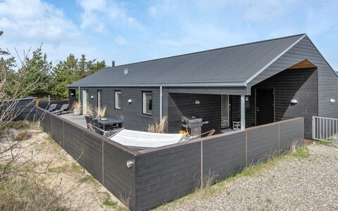 Lassi - 950M from the Sea: Cottage, Shed, Hut, Farmhouse, Prairie, Shack, Barn, Log Cabin, Garden Buildings