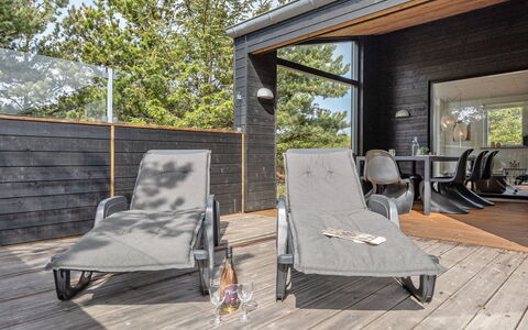 Lassi - 950M from the Sea: Cottage, Shed, Hut, Farmhouse, Prairie, Shack, Barn, Log Cabin, Garden Buildings