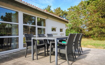 Konrad - 400M from the Sea