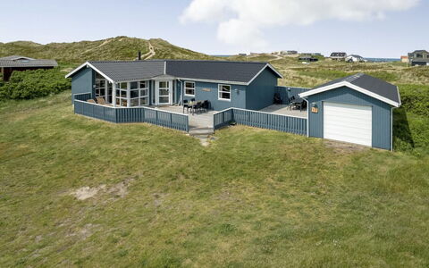 Fabiana - 350M from the Sea