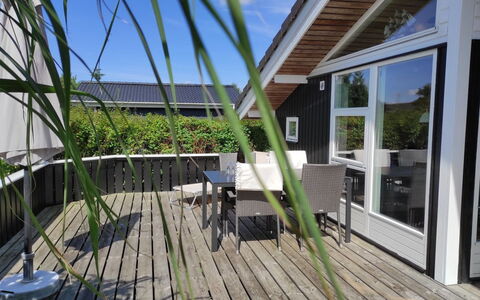 Augusta - 700M from the Sea: Grass, Grassland, Landscape, Ecoregion, Plain, Plant Community, Land Lot, Outdoor Furniture, Prairie, Shrubland