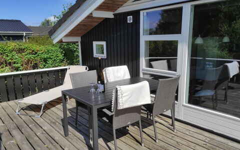 Augusta - 700M from the Sea: Grass, Grassland, Landscape, Ecoregion, Plain, Plant Community, Land Lot, Outdoor Furniture, Prairie, Shrubland