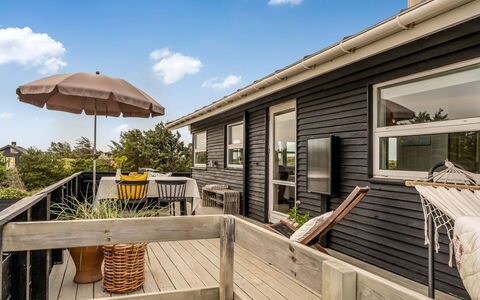 Athina - 200M from the Sea: Wood, Home, Architecture, Porch, Hardwood, Wood Flooring, Plank, Deck, Door, Wood Stain