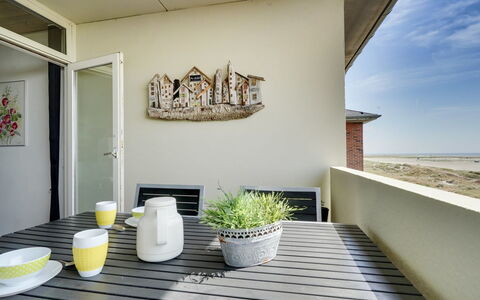 Rieterik - 50M from the Sea: Furniture, Interior Design, Floor, Chair, Outdoor Furniture, Hardwood, Wood Stain, Houseplant, Flowerpot, Balcony