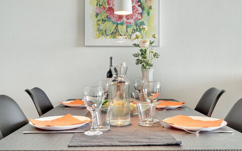 Rieterik - 50M from the Sea: Furniture, Tableware, Table, Interior Design, Dining Room, Tablecloth, Serveware, Textile, Linens, Kitchen & Dining Room Table