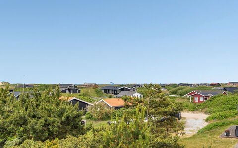 Stefana - 200M from the Sea: Plant Community, Sunlight, Herbaceous Plant, Garden, Plantation, Agriculture, Farm